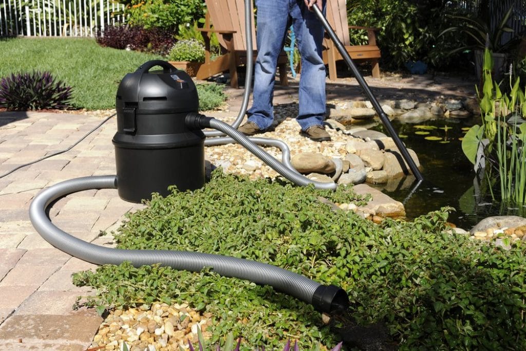 6 Best Pond Vacuums - Clean Water In No Time!