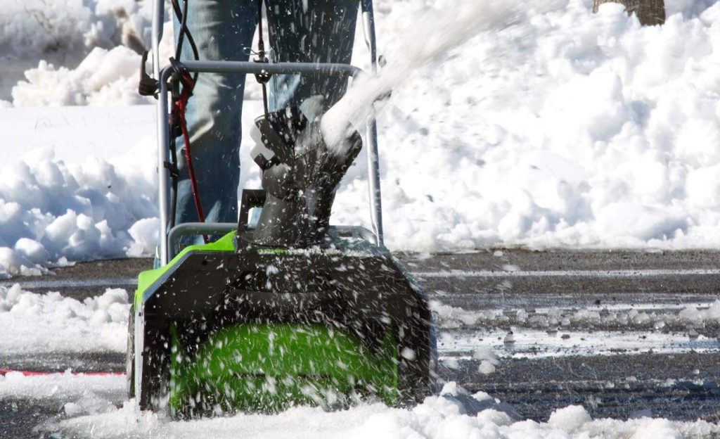 6 Best Snowblowers for Gravel Driveway - Clear the Snow Quickly and Safely!