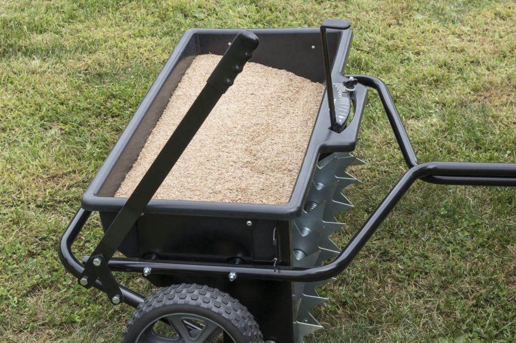 5 Best Drop Spreaders - Cover More Land in Less Time! (Summer 2022)