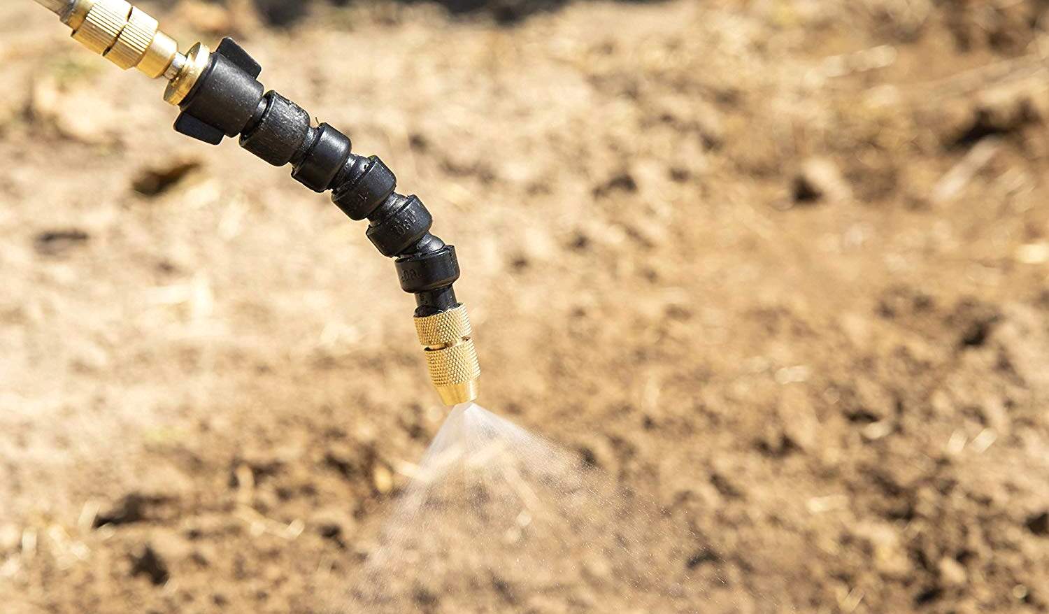 7 Best Backpack Sprayers Reviewed (Spring 2023)