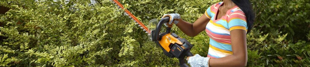 8 Best Cordless Hedge Trimmers - No Limitations