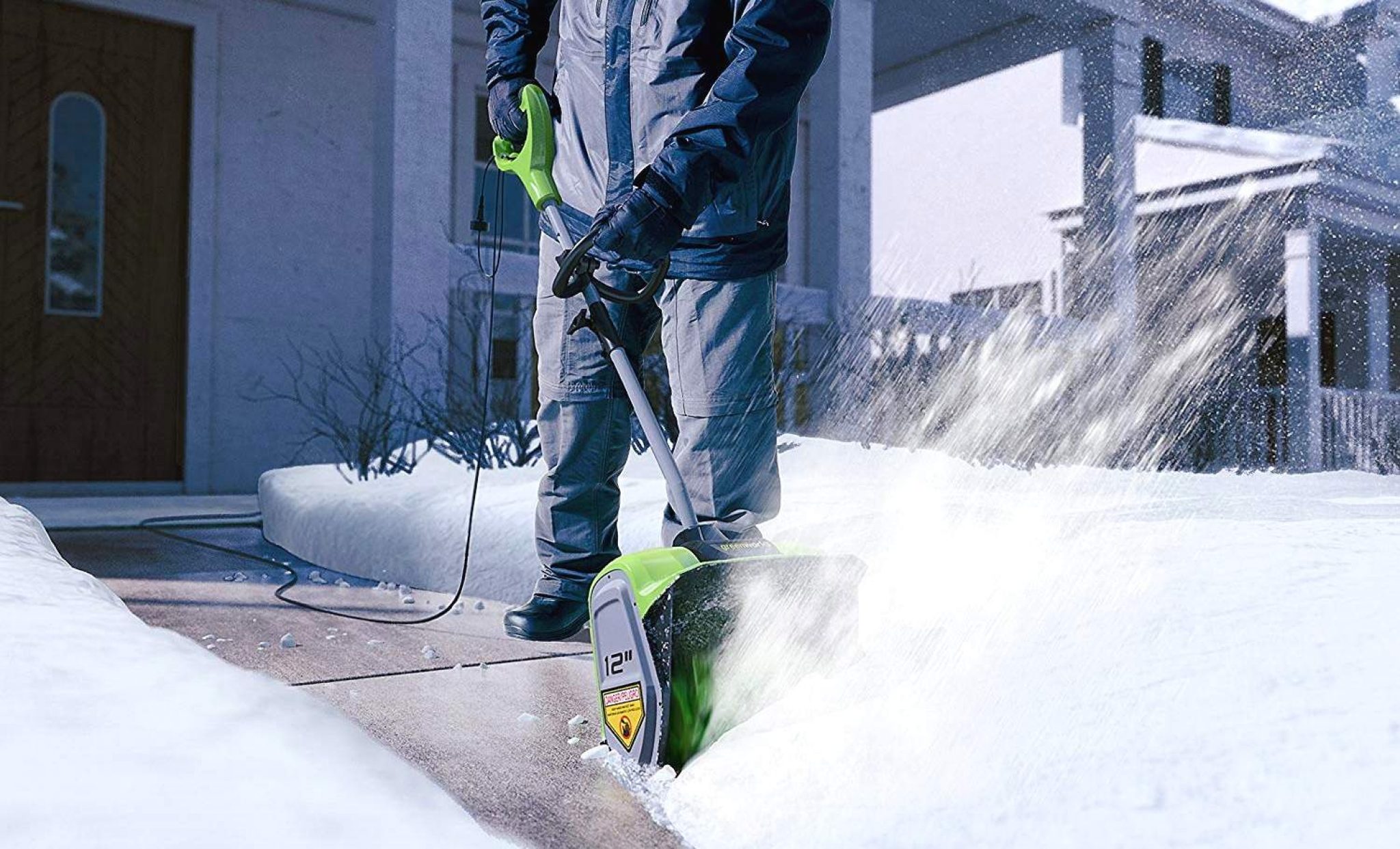 5 Best Electric Snow Shovels Reviewed (Summer 2024)