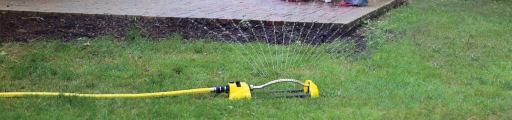 9 Best Oscillating Sprinklers for Gentle Watering (Summer 2023)