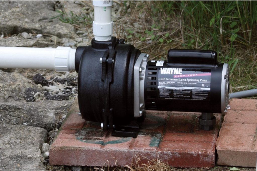 6 Best Sprinkler Pumps to Provide the Right Water Flow