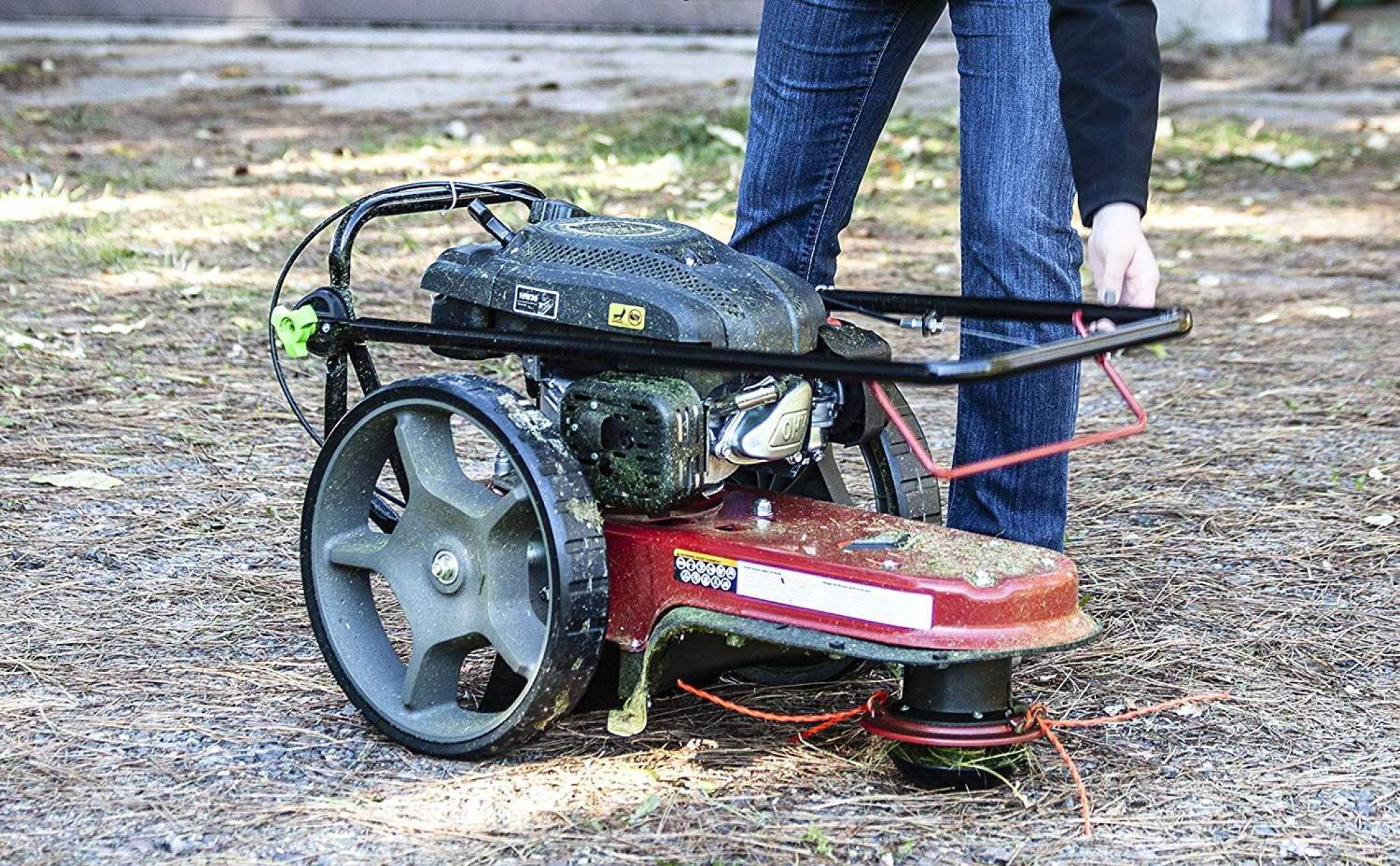 11 Best Walk Behind String Trimmers Reviewed (Spring 2024)