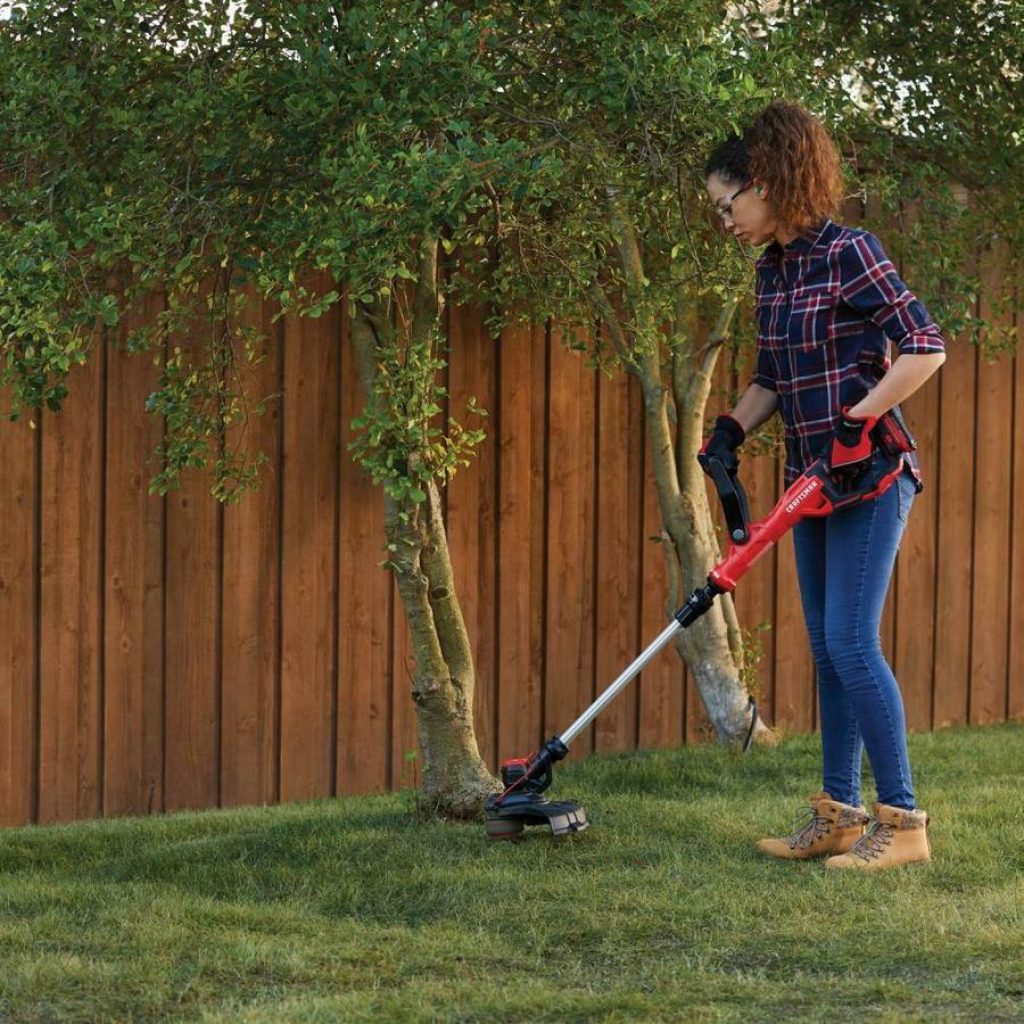 10 Best Weed Eaters - Make Your Yard Lawn Look Perfect! (Spring 2022)