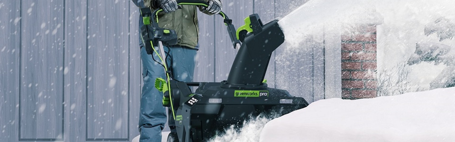 5 Best Greenworks Snow Blowers Reviewed (Summer 2024)