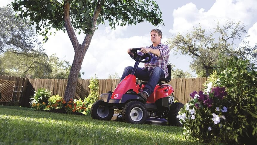 8 Best Commercial Lawn Mowers to Handle the Heaviest Mowing Tasks