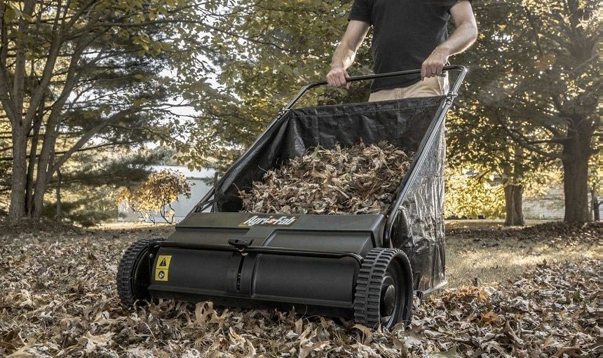 10 Best Lawn Sweepers – Get Rid of the Debris with a Single Pass!