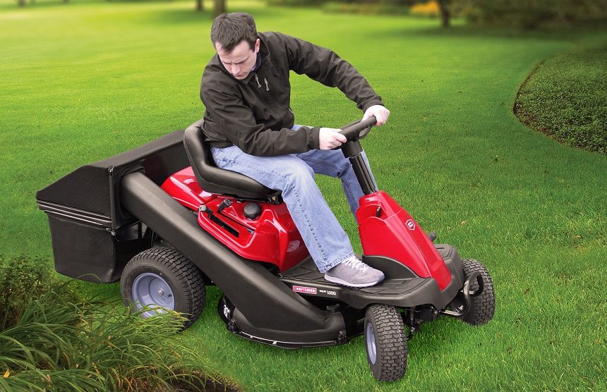 13 Best Riding Lawn Mowers - Get the Best in Both Functionality and Value