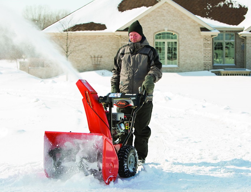 Electric vs Gas Snowblower Comparison: Which One to Choose?