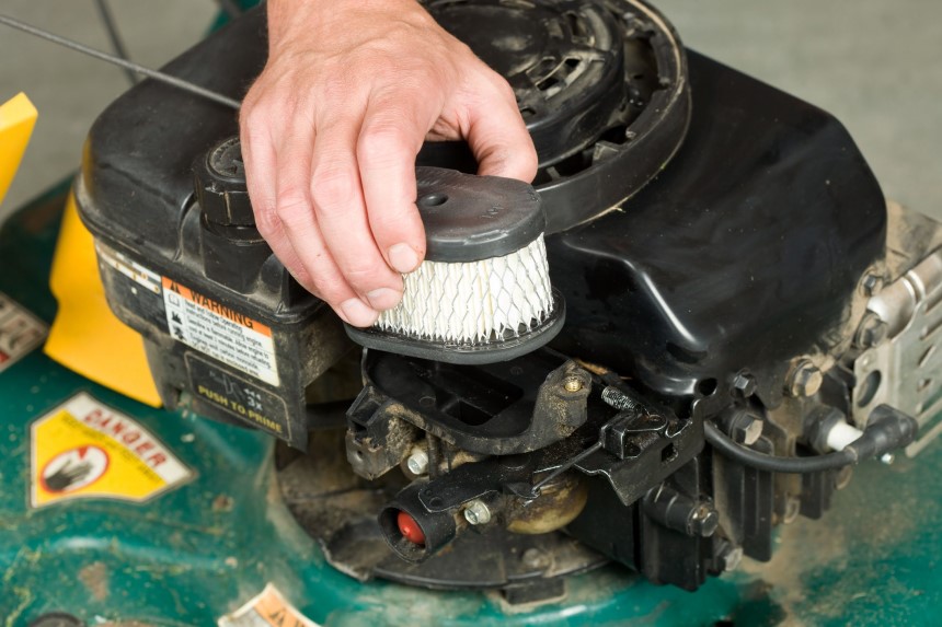 How to Clean a Lawn Mower Paper Air Filter