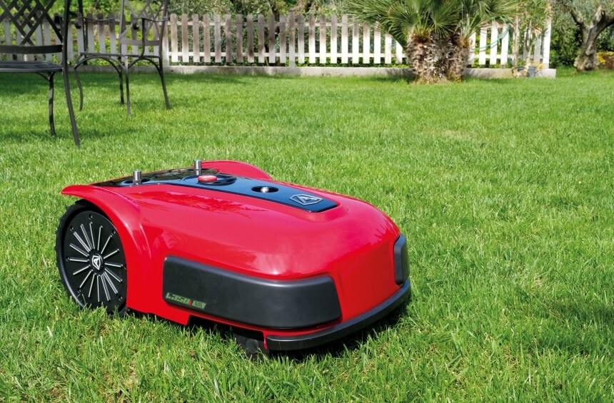 What is a Brushless Lawn Mower?