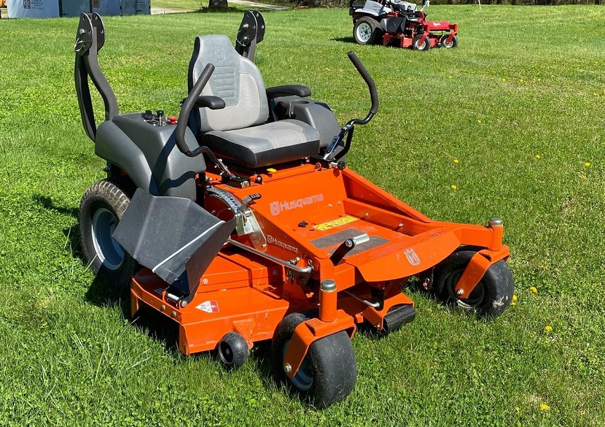 5 Best Zero Turn Mowers - Fast and Effective! (Spring 2022)