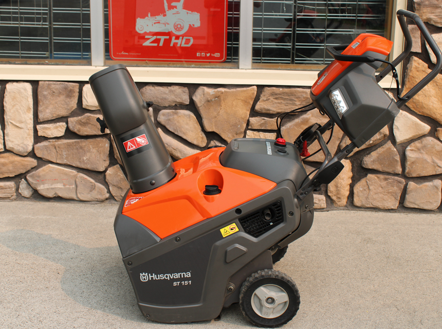 Husqvarna ST151 Review: A Perfect Pick for an Average Lawn