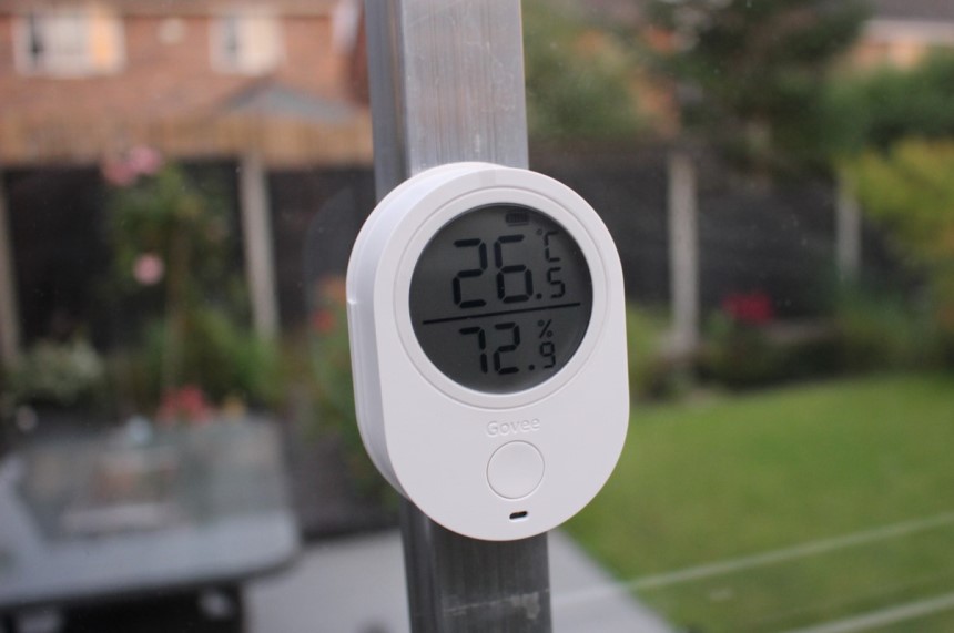 5 Best Greenhouse Thermometers and Hygrometers for Keen Gardeners